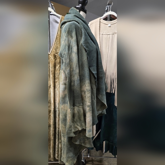 Sinew Moon Strange Shadows Cardigan Gaia Hemp Thermal - Picture 2 of 9